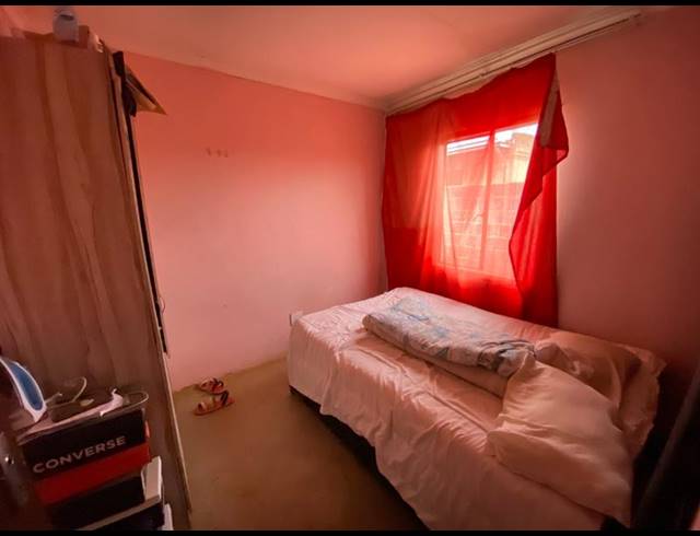 2 BEDROOM HOUSE FOR SALE IN PALM RIDGE EXT 2